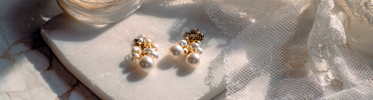 2026 Takı Trendleri: Parlak Parçalar, Modern İnci ve Kişiselleştirmenin Yükselişi