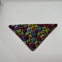 Renkli Barış Sembol Desenli Bandana Fular