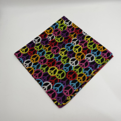 Renkli Barış Sembol Desenli Bandana Fular