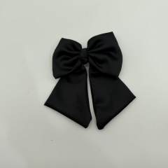 Siyah Saten Görünümlü Fiyonk Saç Tokası