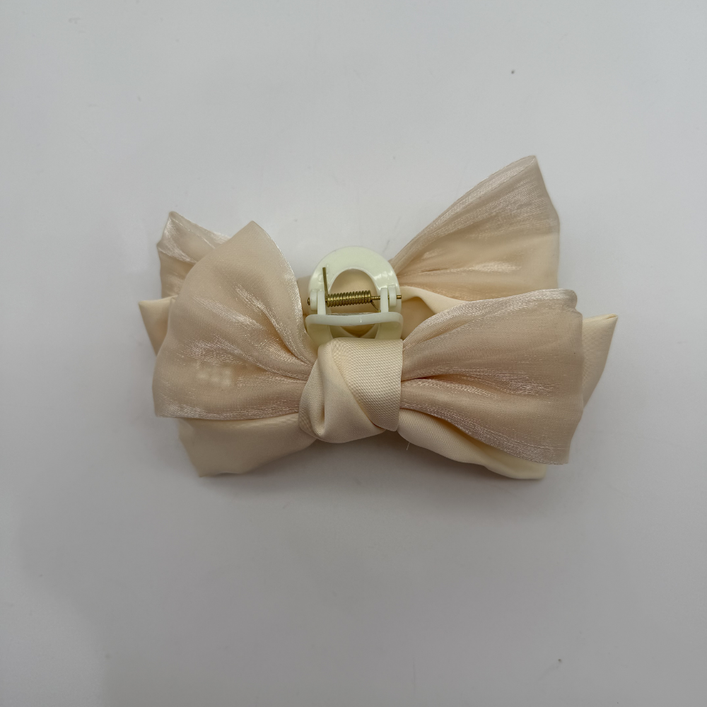 İnci Dokulu Krem Fiyonk Mandal Toka