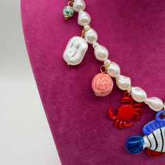 Renkli Balık Yengeç Uçlu Kolye - 45 CM