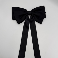 Kadın Siyah Parlak Fiyonk Kurdela Uzun Toka