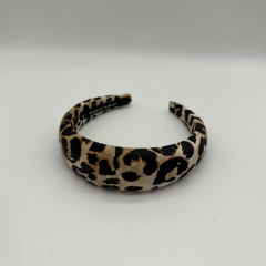 Bej Leopar Desenli Kalın Taç