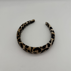 Bej Leopar Desenli Kalın Taç