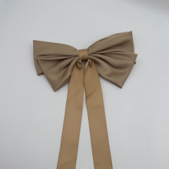 Kadın Krem Renk Parlak Fiyonk Kurdela Uzun Toka