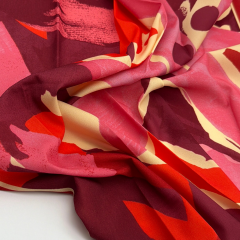 Pembe Desenli İpek Saten Fular (50x50)