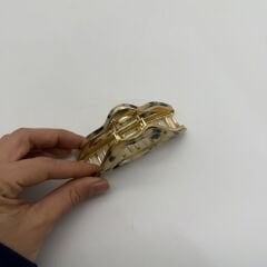 Açık Ton Geometrik Mandal Toka