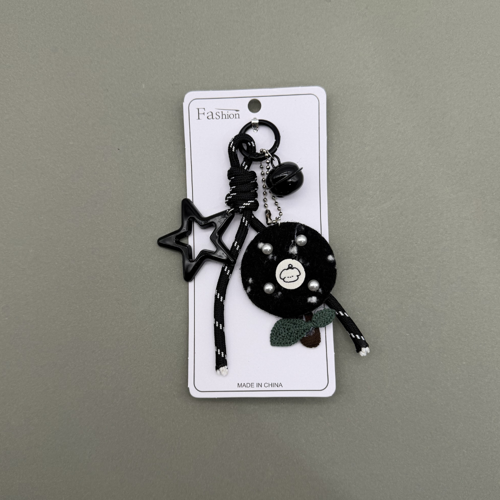 Siyah Yıldız Detaylı Peluş Anahtarlık