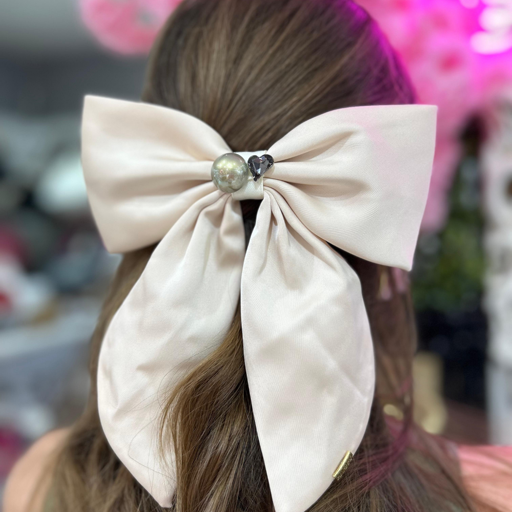 Krem Ortası Taş İnci Detaylı Kurdela Kadın Toka