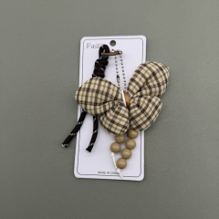 Ekose Kelebek Detaylı Şeffaf Kartlıklı Anahtarlık