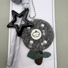 Gri Yıldız Detaylı Peluş Anahtarlık