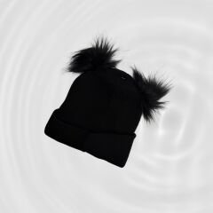 Tüylü Ponponlu Siyah Bere