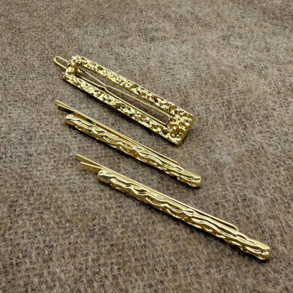 Kabartma Desenli Dikdörtgen Gold Toka