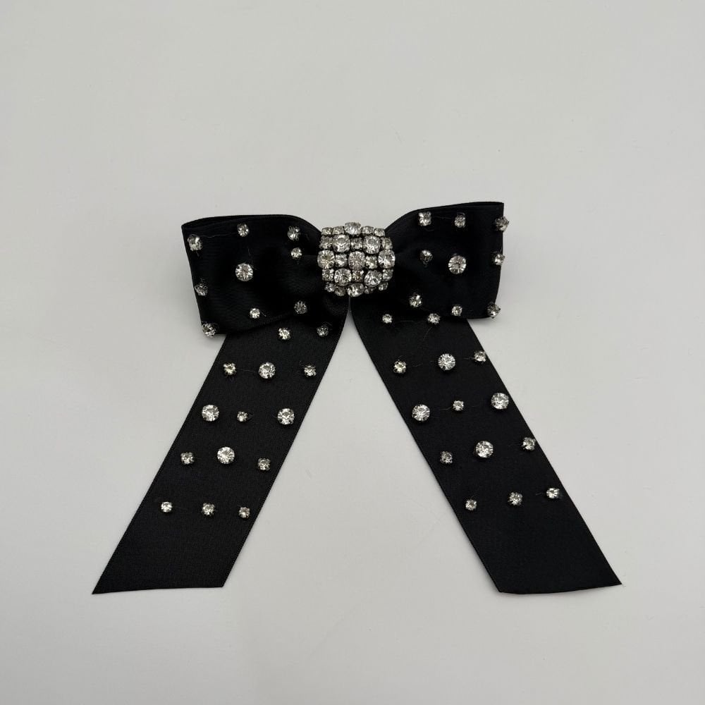 Parlak Taş Detaylı Siyah Fiyonk Kurdele Toka
