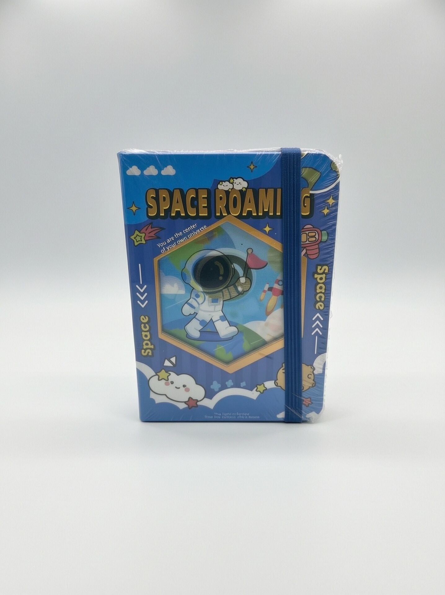 Astranot Figürlü Hologram Mavi Renkli En 7,5 cm Boy 10,5 cm Çizgili Not Defteri