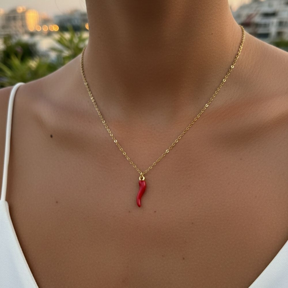 Kırmızı Biber Gold Kolye