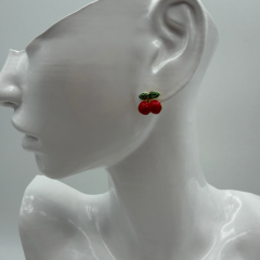 Xuping Sallantılı Kiraz Küpe 18x44