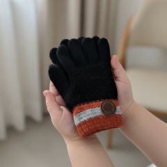 Çocuk Siyah Triko Eldiven – Kahverengi & Gri Çizgili (4-8 Yaş)