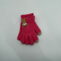 Çocuk Pembe Triko Tavşan Detaylı Eldiven – Dokulu Örgü Tasarımı (3–6 Yaş)