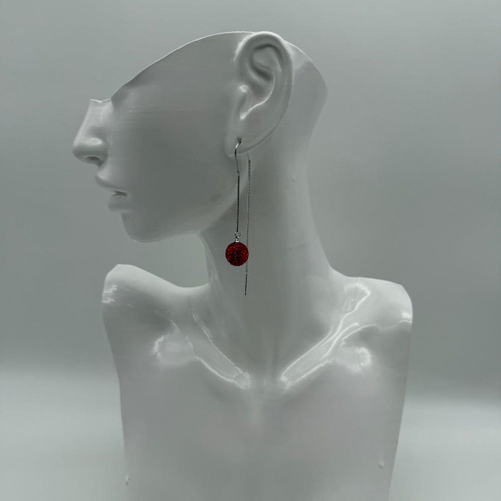 Kırmızı Taşlı Uzun Zincir Sallantılı Küpe