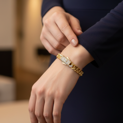 Gold Kalın Zincir Taş Detaylı Bileklik