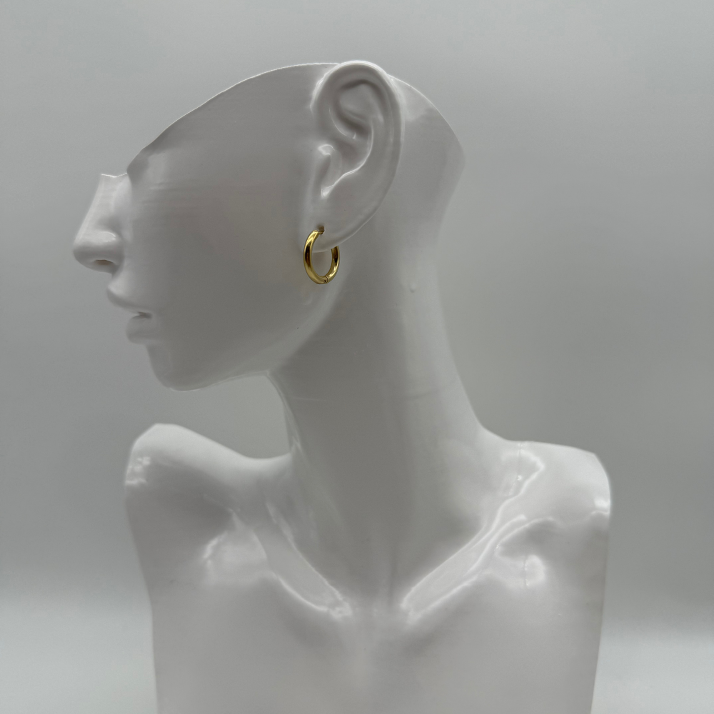 Gold Minimal Halka Küpe – Zarif & Zamansız Tasarım