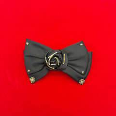 Gold Taş Detaylı Ortası Çiçek Figürlü Siyah Kurdela Kadın Toka