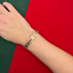 Zarif İki Renkli Şıklık – Kadın Metal Bileklik - Dışı Gold İçi Gümüş Renk