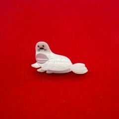 İnci Parıltılı Fok Balığı Figürlü Saç Tokası