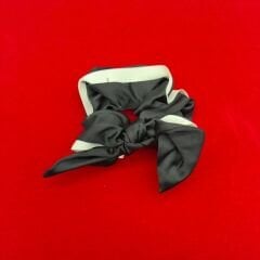 Siyah Krem Kenarlı Fiyonk Detaylı Saten Scrunchie