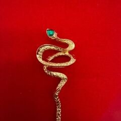 Yılan Figürlü Taş Detaylı Şık Saç İğnesi