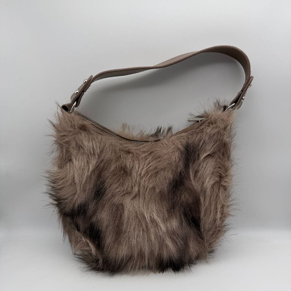Kürk Görünümlü Omuz Çantası