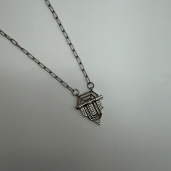 Geometrik Taş Detaylı Gümüş Kolye