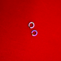 Erkek Çocuk İçin Renkli Sıkıştırma Deliksiz Küpe