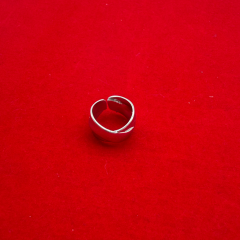 Gümüş Görünümlü Katmanlı Bant Ayarlanabilir Yüzük