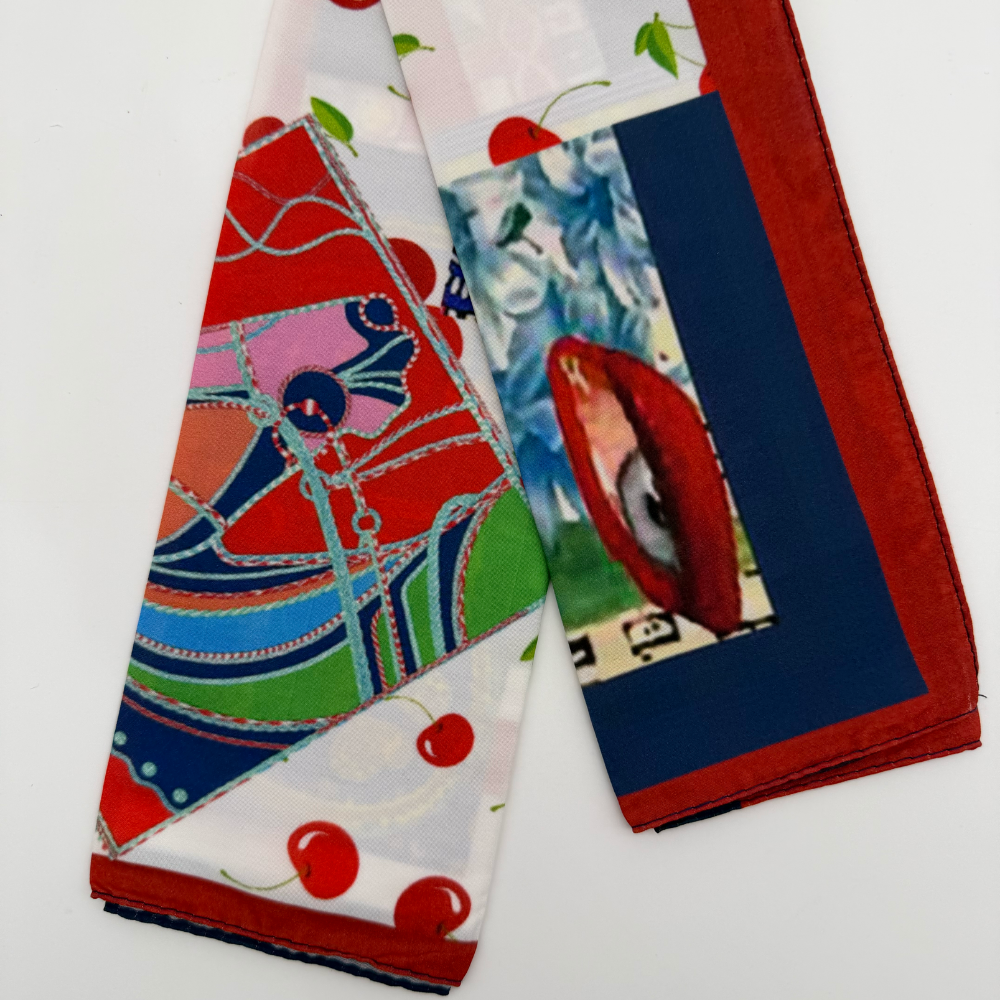 Fuşya Mavi Sanatsal Çiçek Desenli İpek Etkili Fular (50x50 cm)