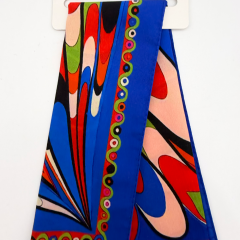 Retro Desenli Mavi Zeminli Çok Renkli Fular (50x50cm)