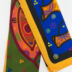 Etnik Motifli İpeksi Fular (50x50cm)