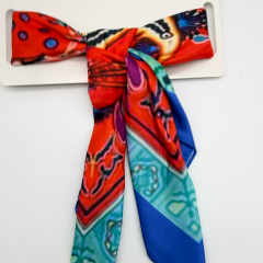 Renkli Desenli Fular (70x70cm)