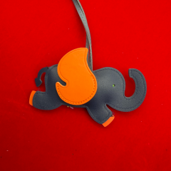 Uçan Fil Figürlü Çanta Charmı/Süsü - Anahtarlık