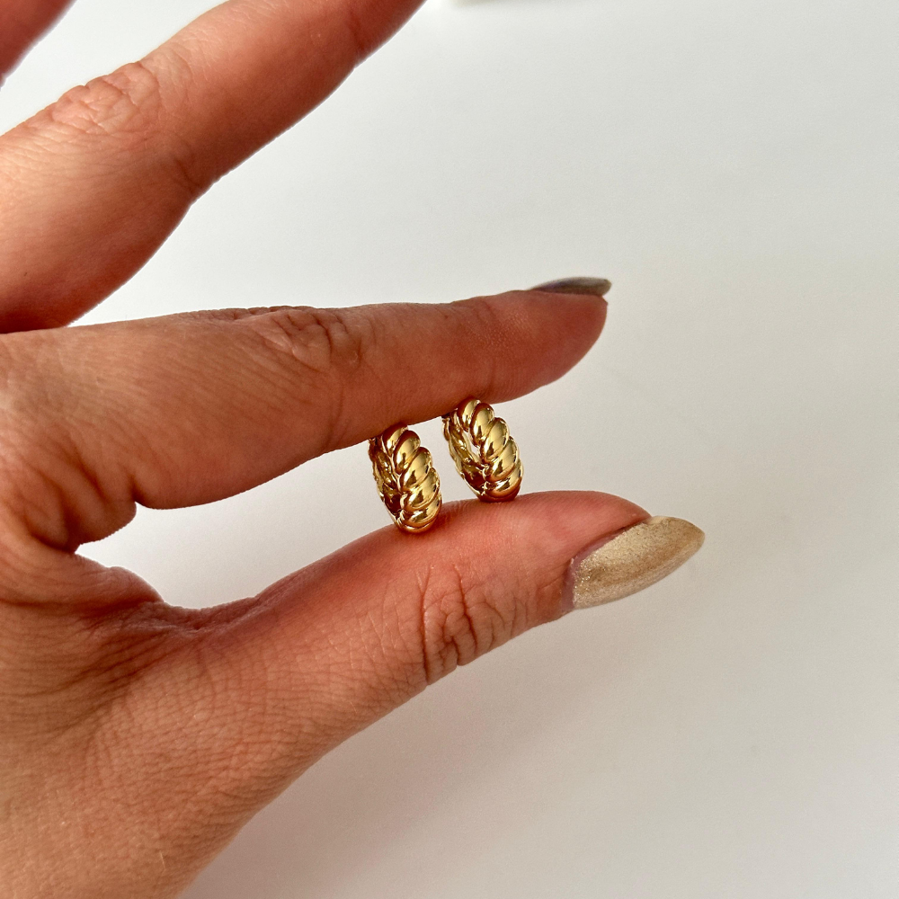 Gold Minik Kalın Halka Formda Çelik Küpe