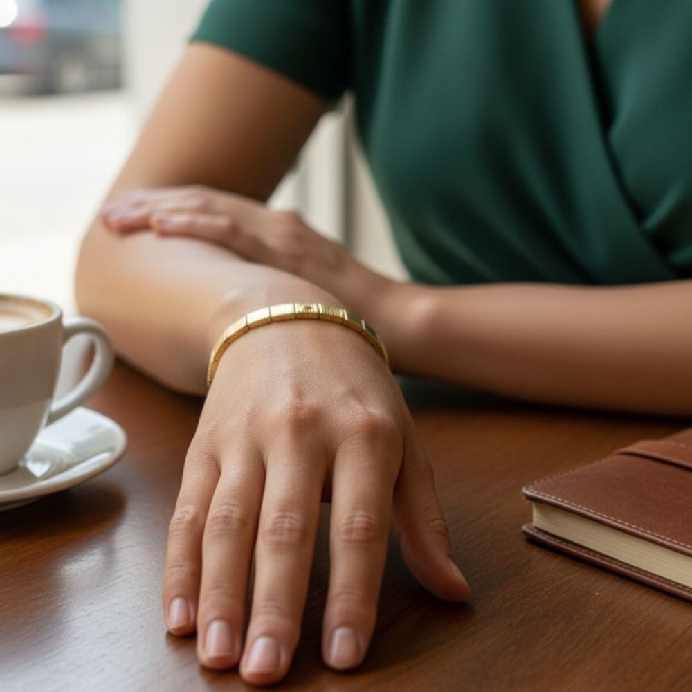 Gold Minimal Segment Bileklik