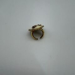 Çiçek Motifli Oval Yüzük