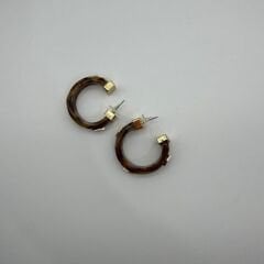 Kahverengi Mermer Dokulu Altın Detaylı Halka Küpe