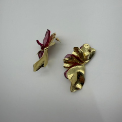 Bordo Organze Detaylı Gold Küpe