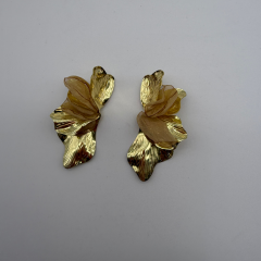 Bej Organze Detaylı Gold Küpe