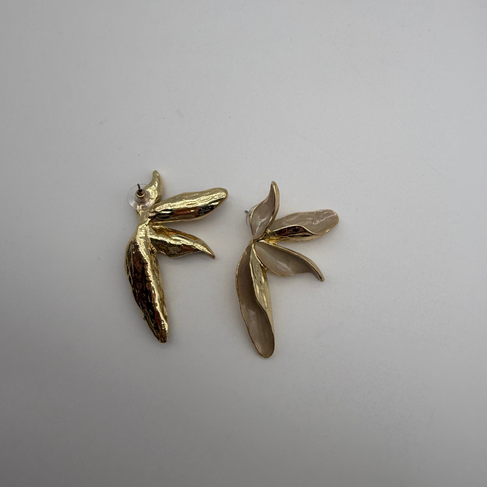 Vizon Mine Detaylı Gold Küpe