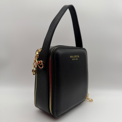 Zincir Detaylı Siyah Mini Çanta