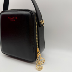 Zincir Detaylı Siyah Mini Çanta